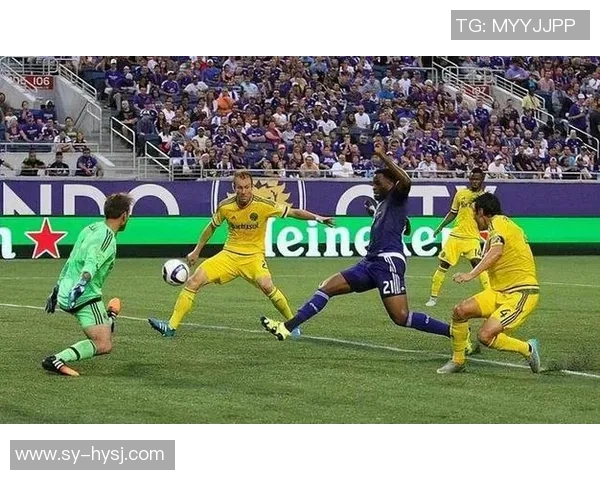 休斯顿迪纳摩与洛杉矶FC的激烈对决揭示美职联新赛季的精彩前景