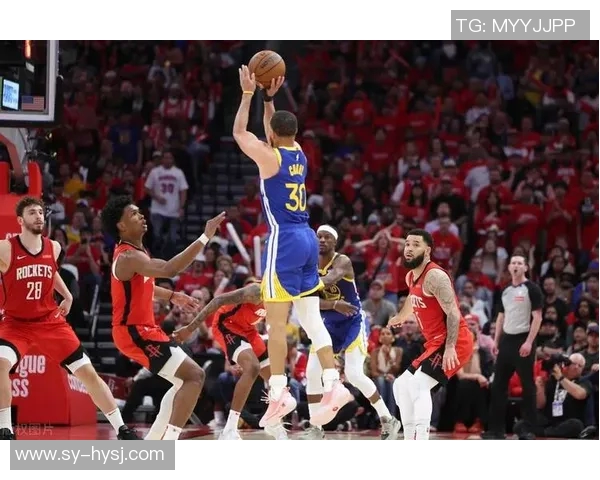 2017年NBA季后赛勇士与火箭的激烈对决回顾与分析